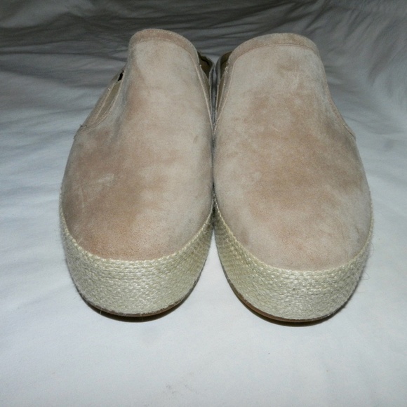 Vince Camuto Suede Platform Mule - Picture 6 of 8
